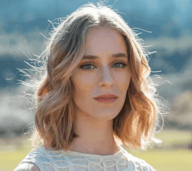 ;aura-green-testimonial